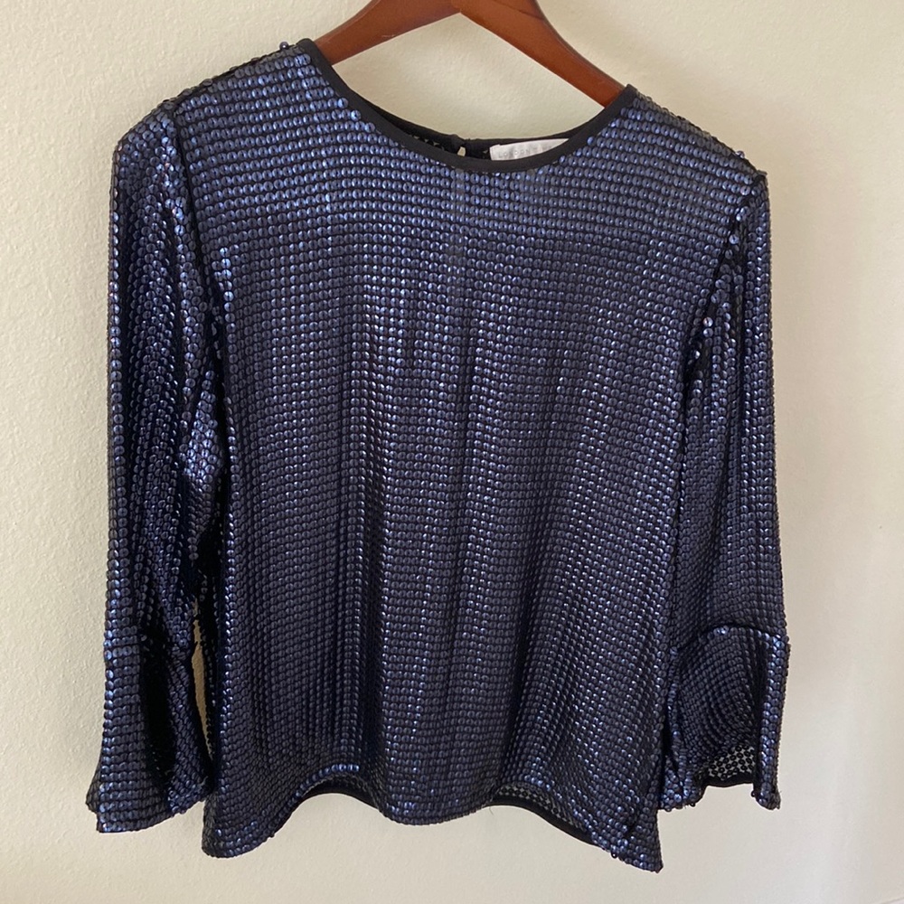 Beautiful new dark navy sequel blouse. Very dressy.  Fits good size 4 and 6